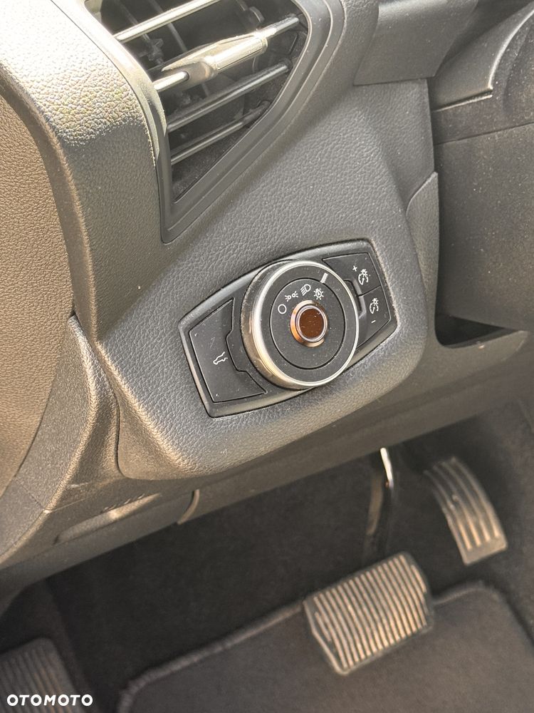 Ford Escape - 13