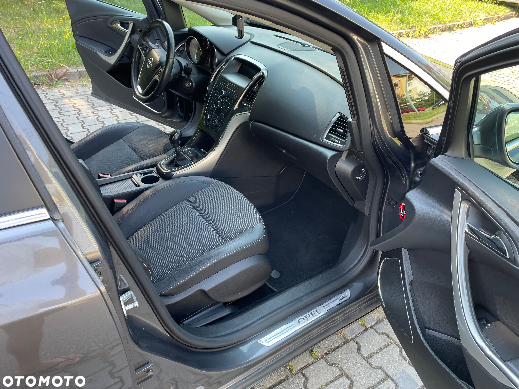 Opel Astra 1.4 Turbo Cosmo - 12