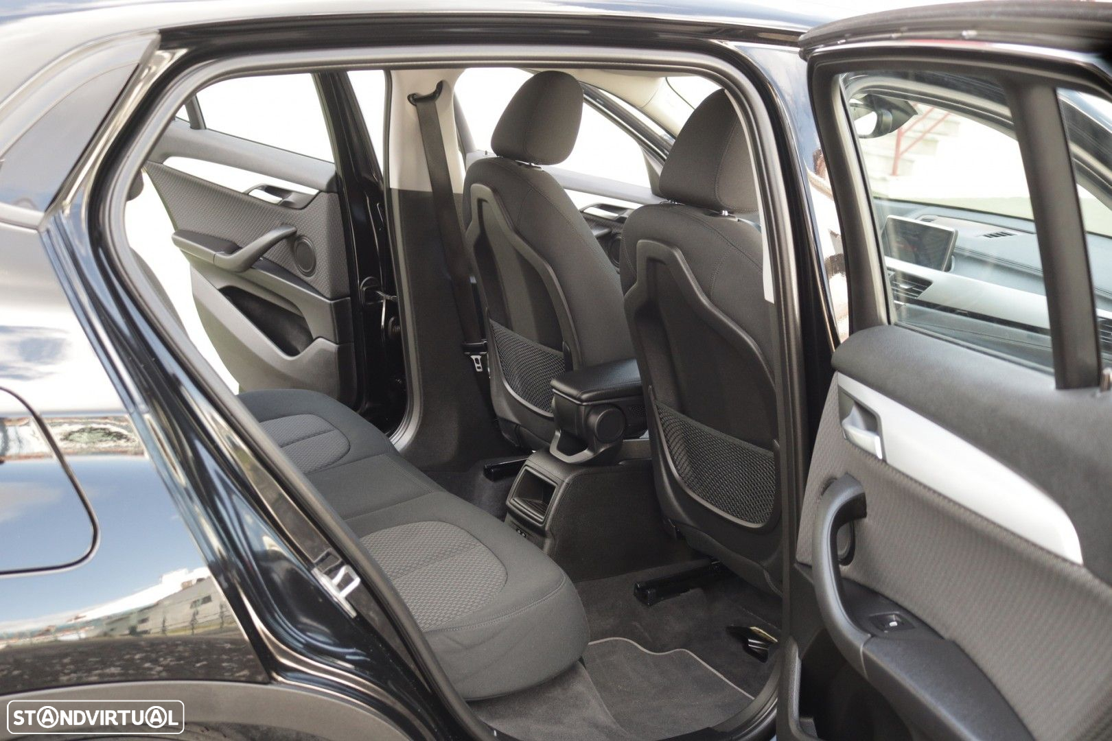 BMW X2 18 d sDrive Auto Advantage - 27
