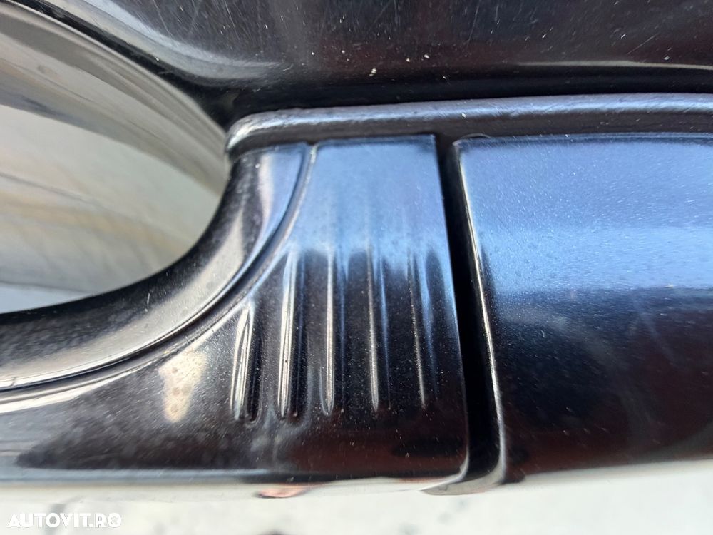 BMW Seria 3 320d DPF Aut. Edition Sport - 14