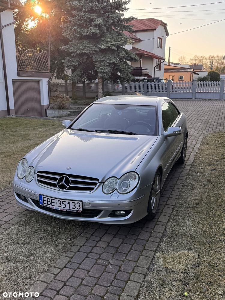 Mercedes-Benz CLK - 4