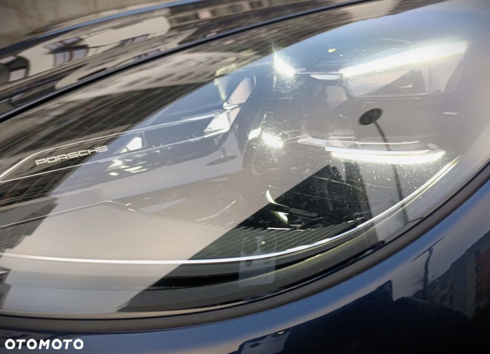 Porsche Macan Standard - 24