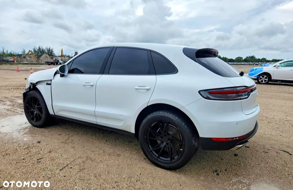 Porsche Macan - 5
