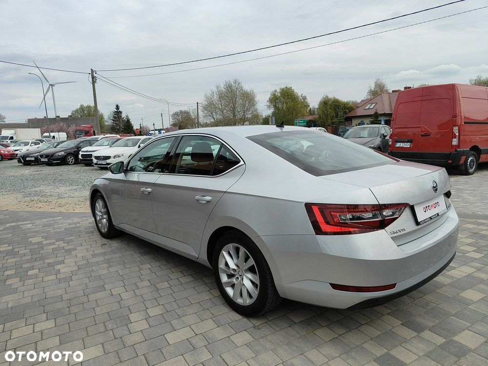 Skoda Superb 1.4 TSI Style - 4