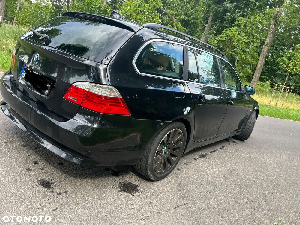 BMW Seria 5 520d Touring Edition Sport - 3