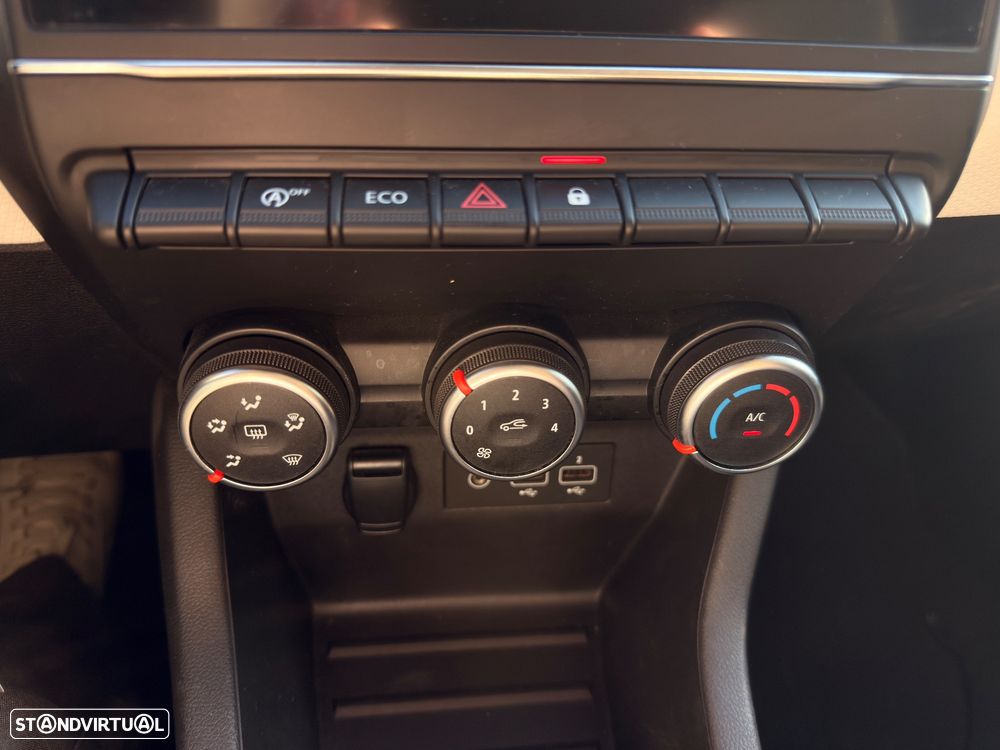 Renault Clio - 35