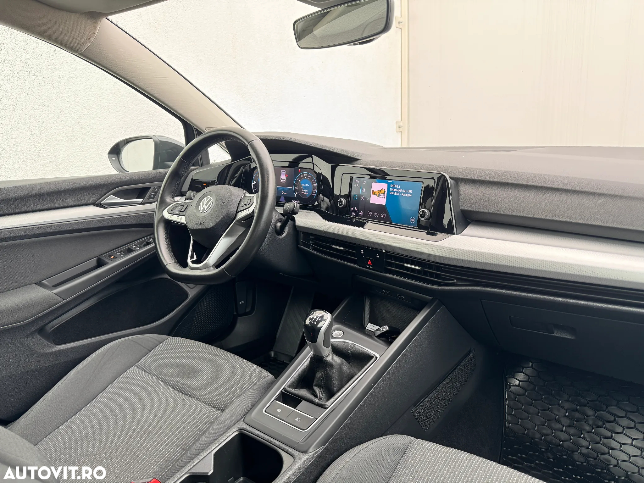 Volkswagen Golf 2.0 TDI SCR Life - 6