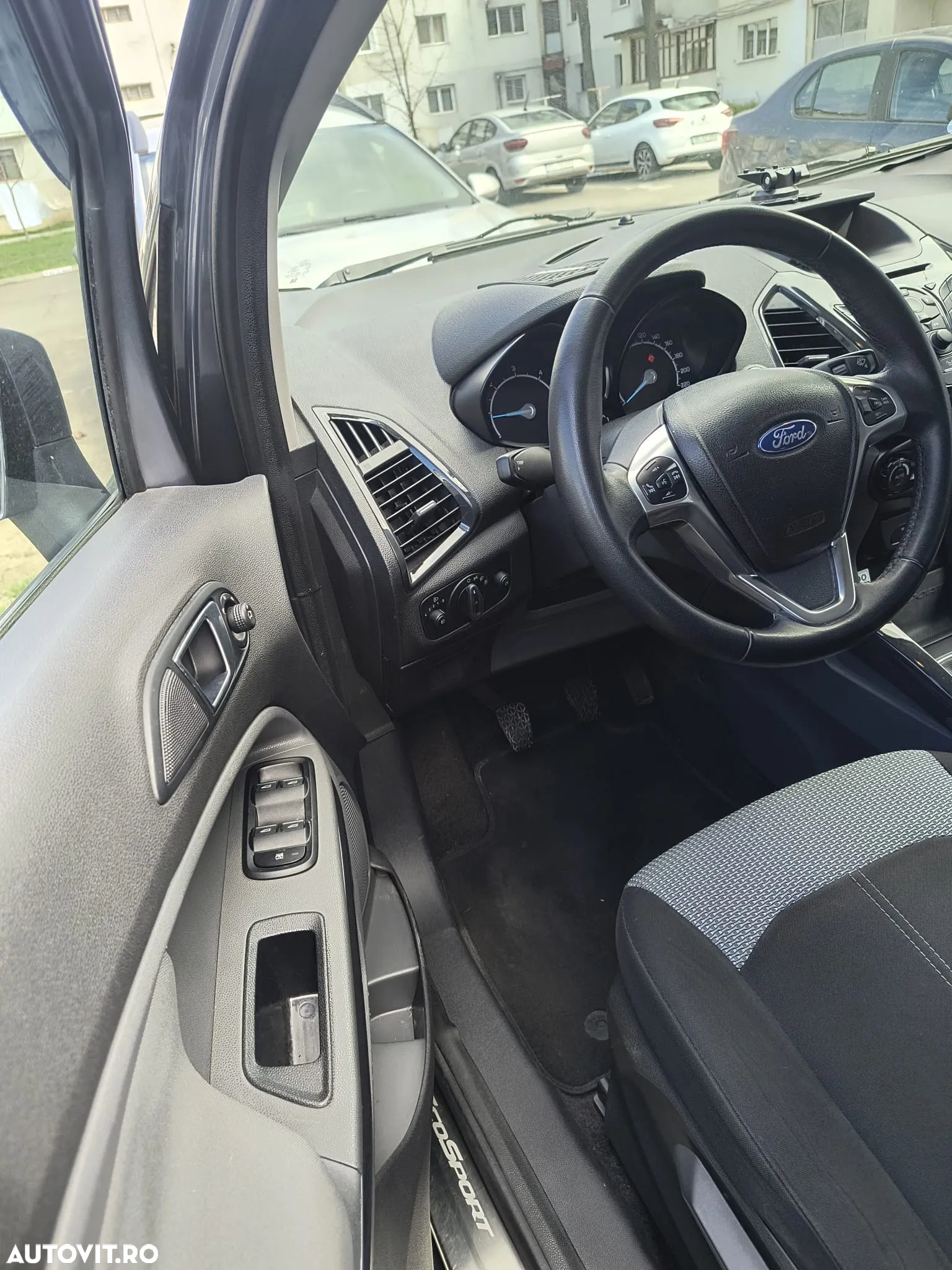 Ford EcoSport 1.5 TDCi Titanium - 13