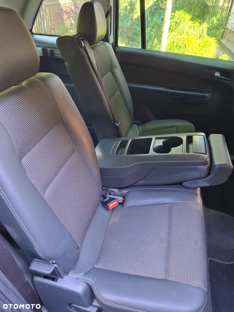 Opel Zafira 1.8 - 18