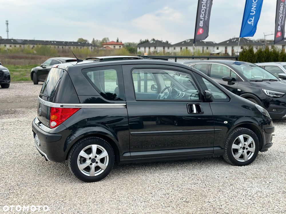 Peugeot 1007 - 9