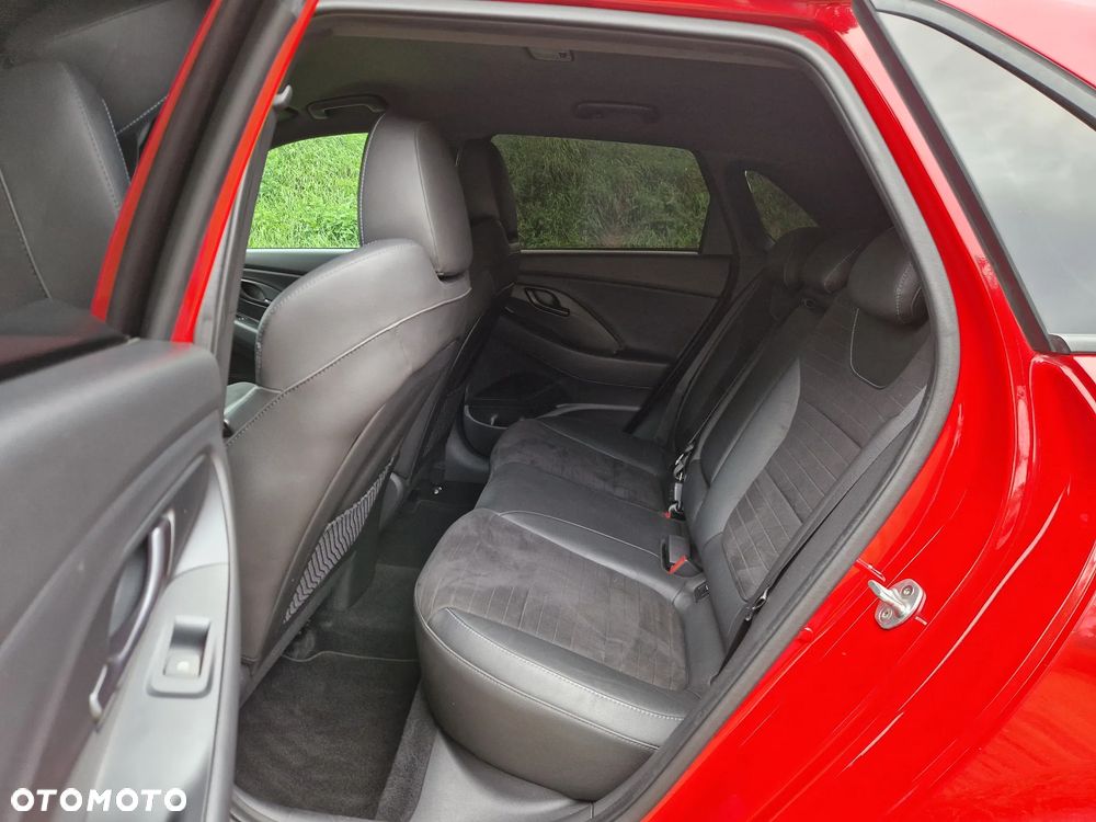 Hyundai i30 - 16