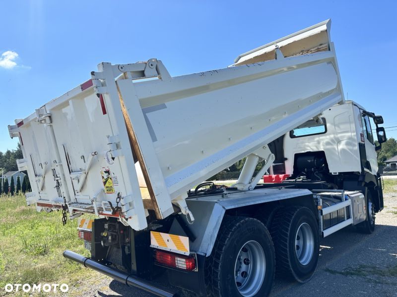 Renault C 380 6X4 - 12