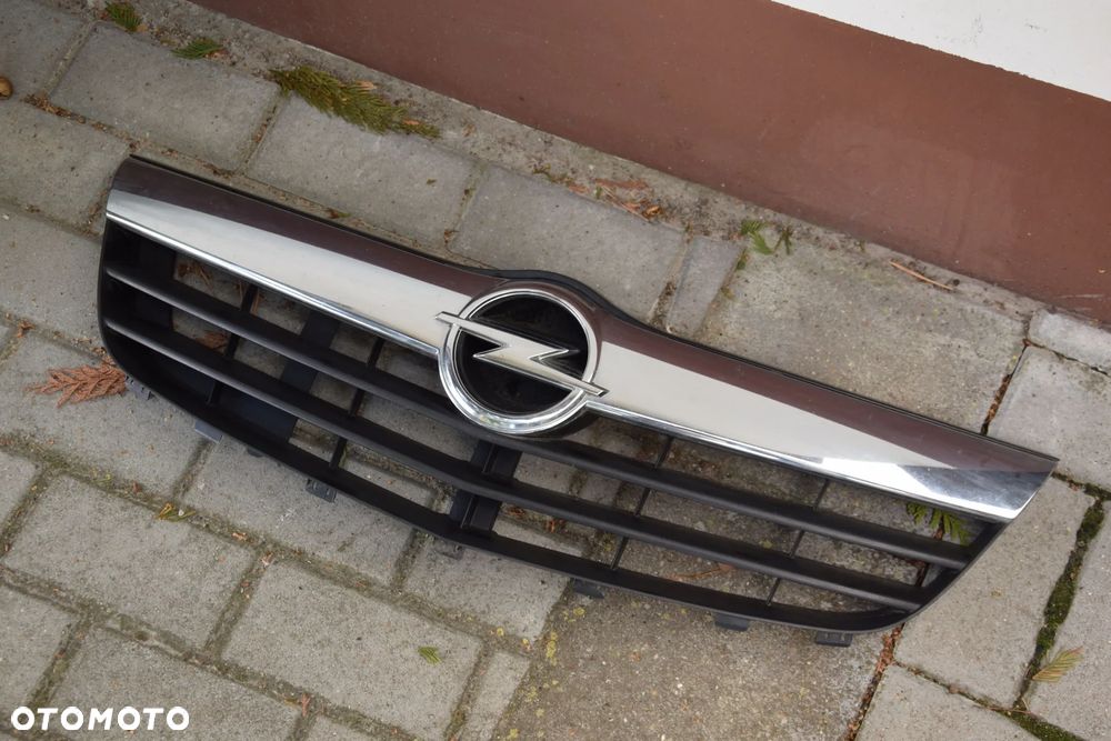 Opel Agila B II 08- Atrapa chłodnicy Grill oryginał OPEL EUROPA stan BDB - 4
