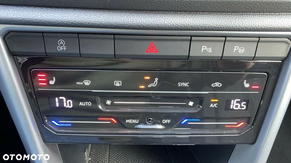 Volkswagen T-Roc 1.5 TSI Life DSG - 23