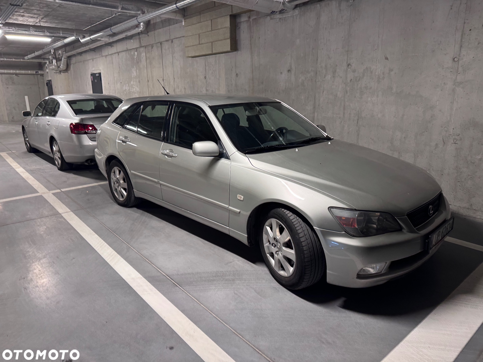 Lexus IS 200 SportCross - 24