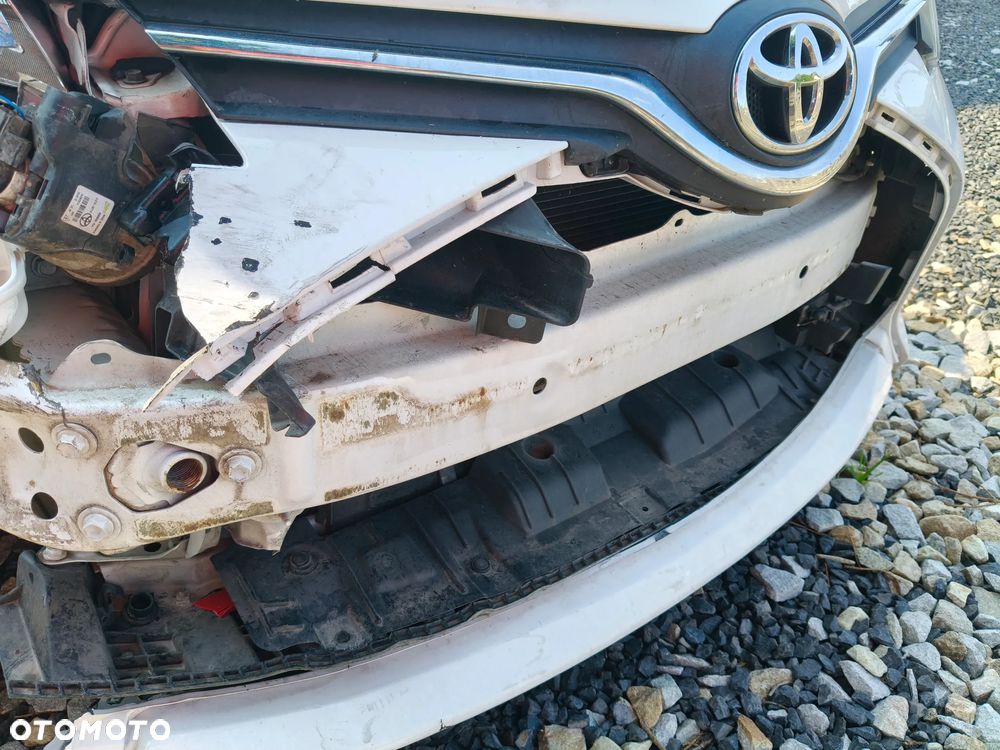 Toyota Yaris - 18