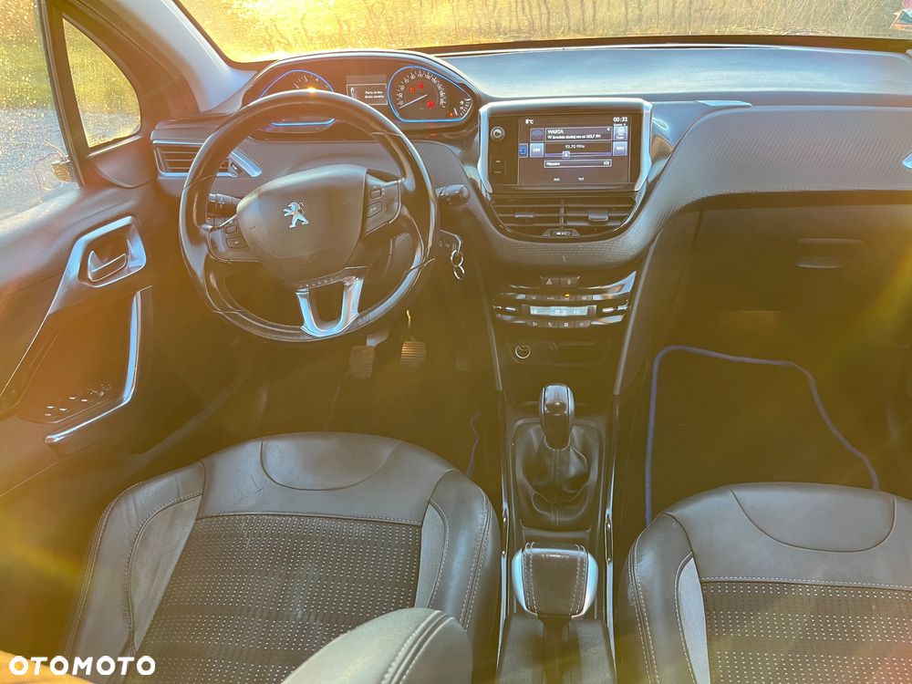 Peugeot 2008 PureTech 110 Stop&Start Business-Line - 13