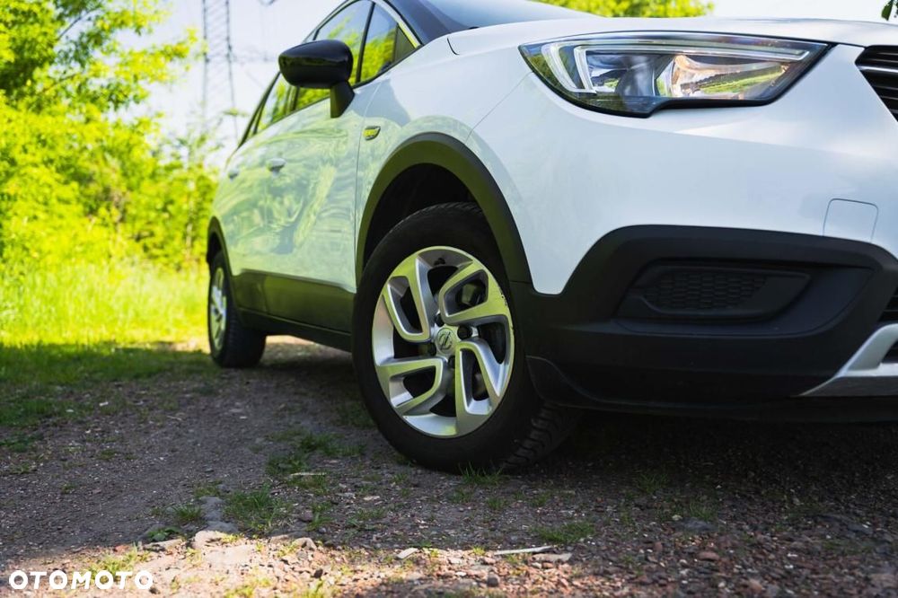 Opel Crossland X - 10