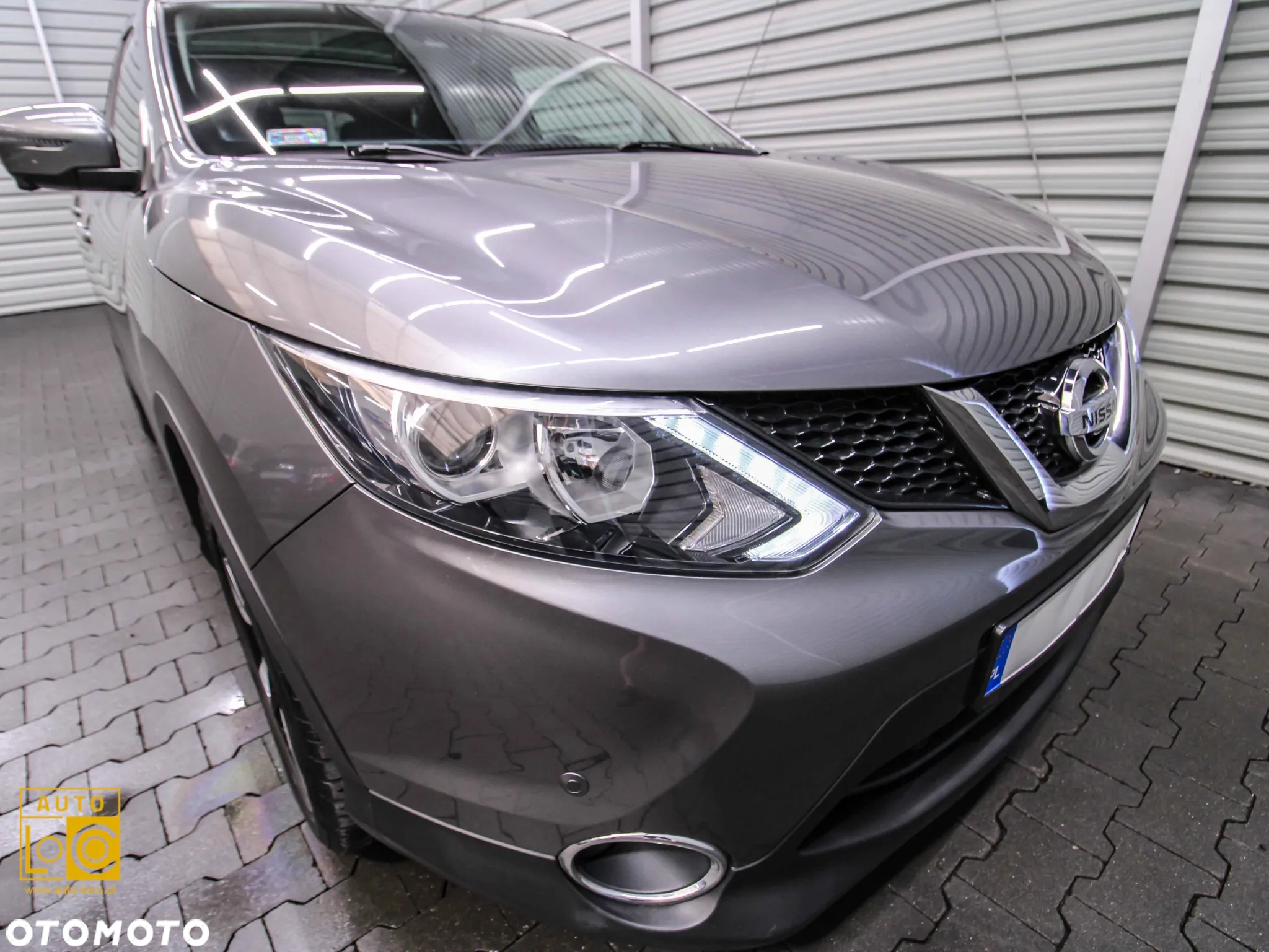 Nissan Qashqai 1.2 DIG-T N-Connecta EU6 - 28