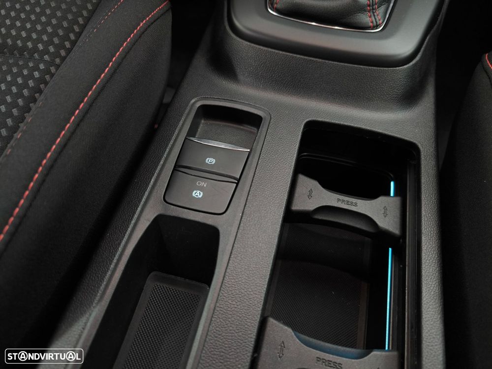 Ford Focus 1.0 EcoBoost ST-Line - 16