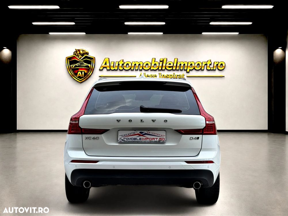 Volvo XC 60 D4 AWD Geartronic Momentum - 22