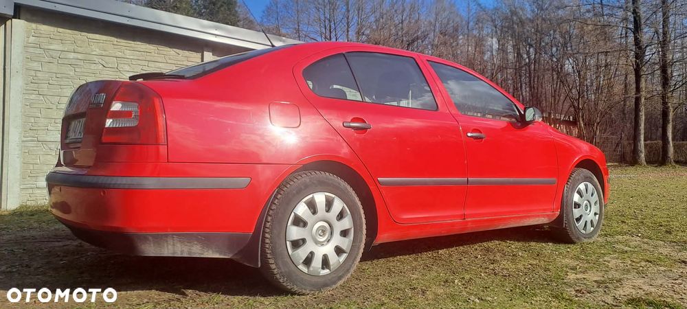 Skoda Octavia 1.6 Classic - 4