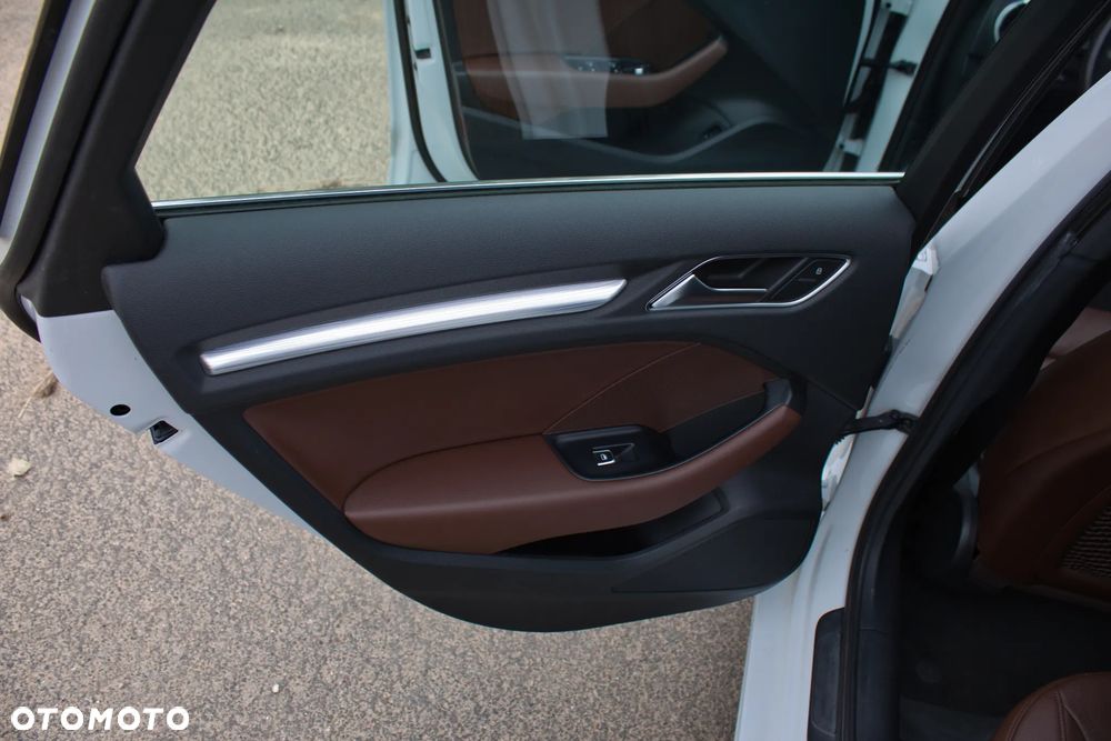 Audi A3 Limousine - 14