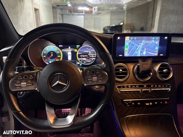 Mercedes-Benz GLC 220 d 4MATIC - 11