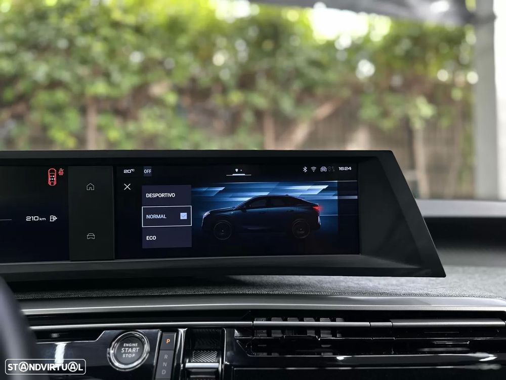 Peugeot 3008 1.2 Hybrid Allure e-DCS6 - 15