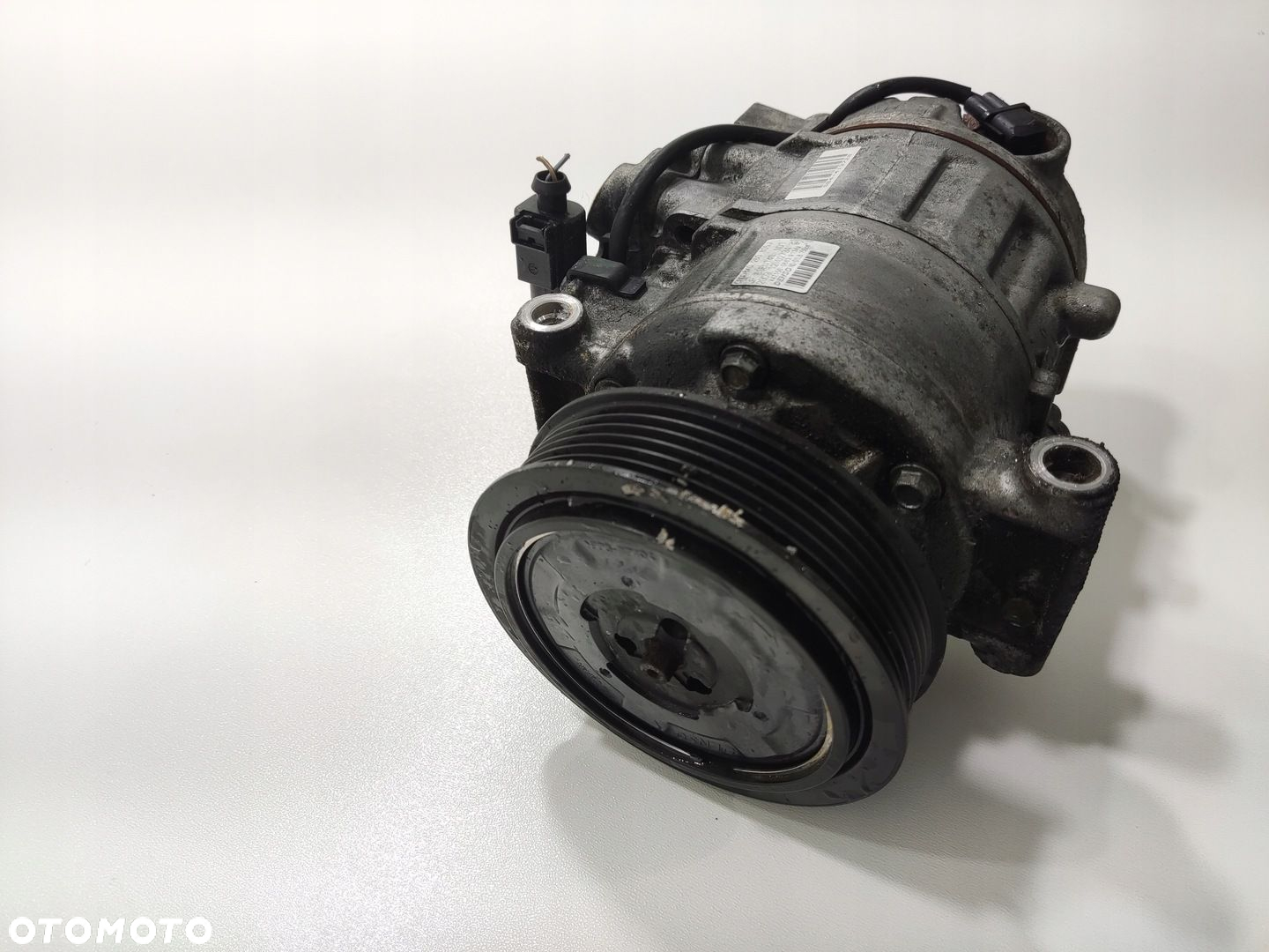 SPRĘŻARKA KLIMATYZACJI AUDI A5 I 8T 3.0 TDI 2007-2011 8K0260805J - 2