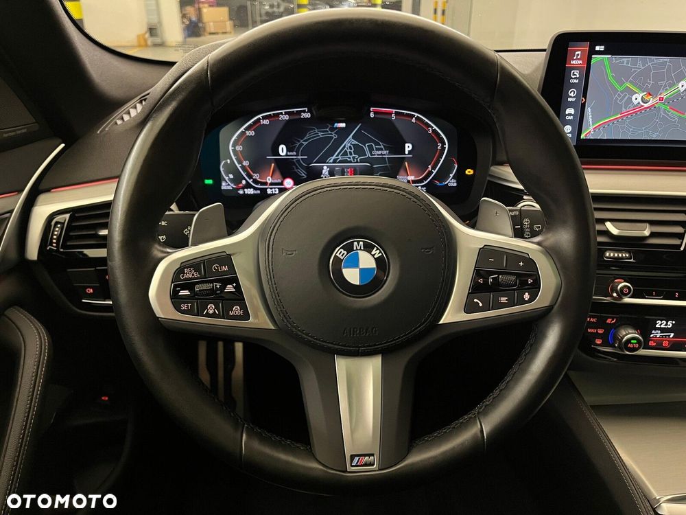 BMW Seria 5 540d xDrive mHEV M Sport sport - 21