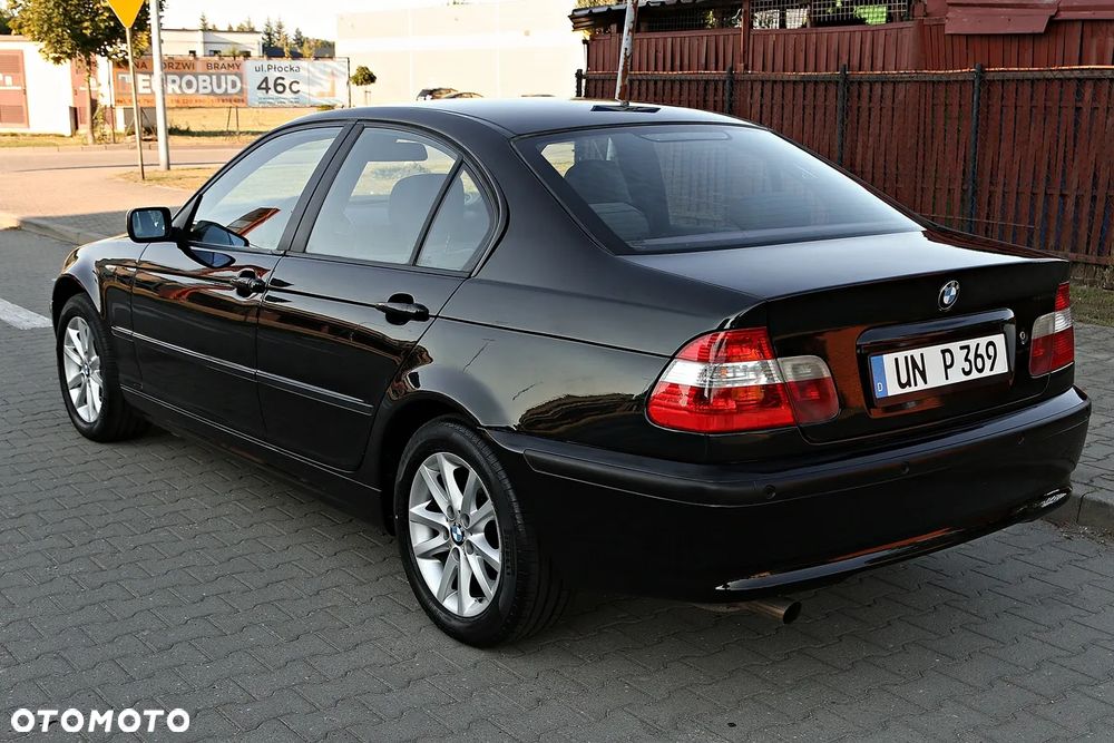BMW Seria 3 318i - 21