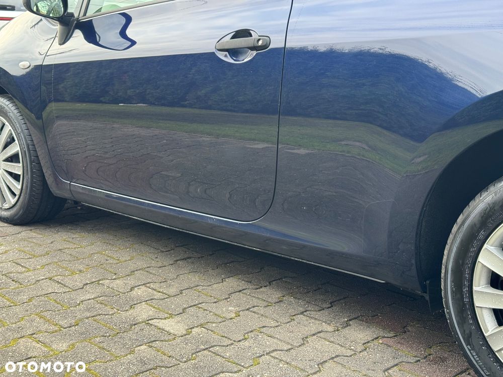 Toyota Auris 1.33 VVT-i - 19