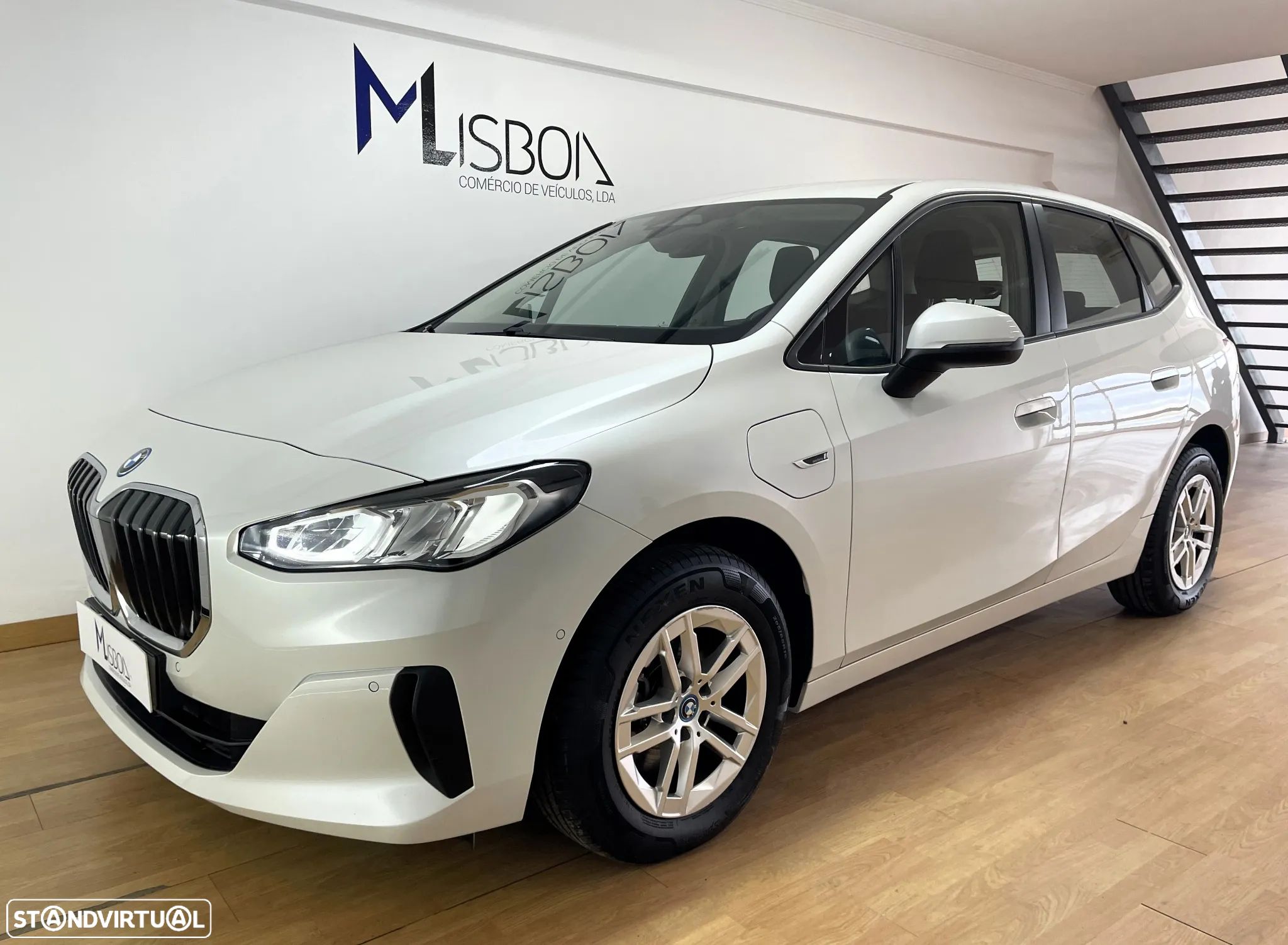 BMW 225xe Active Tourer e xDrive - 1