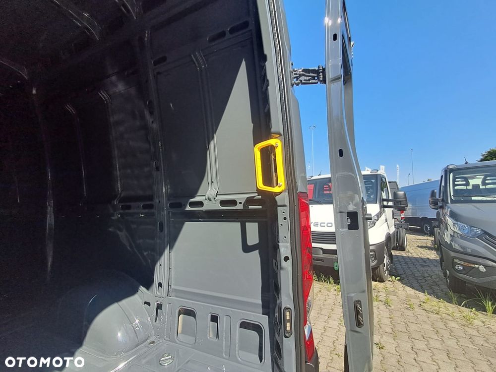 Iveco Daily 35S16BA8 V - 21