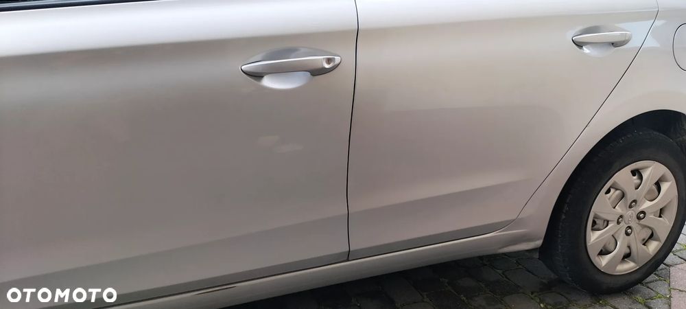 Hyundai i20 1.2 Classic Plus - 17