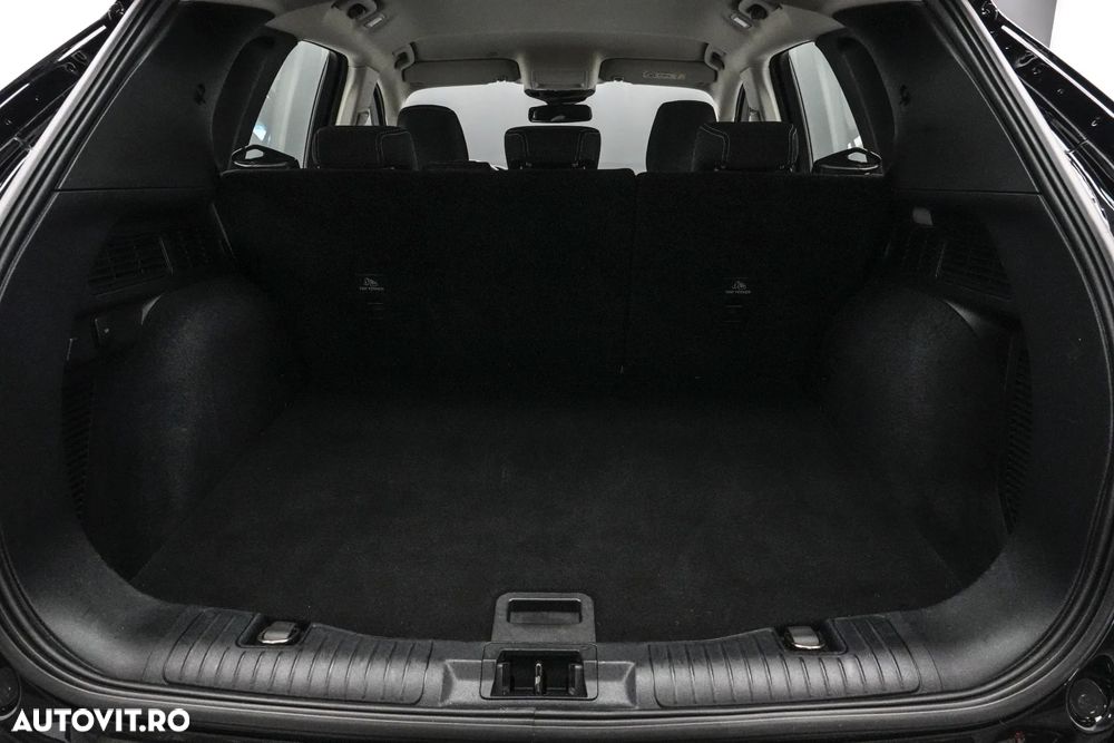 Ford Kuga 2.0 EcoBlue A8 AWD Titanium - 24