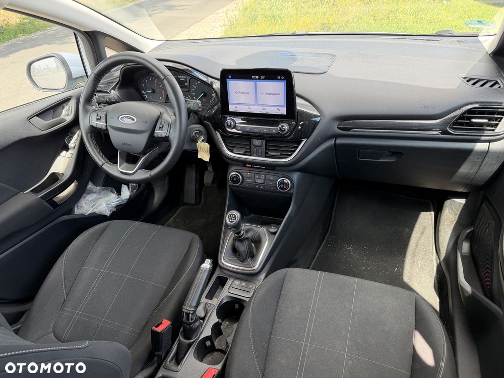 Ford Fiesta - 6