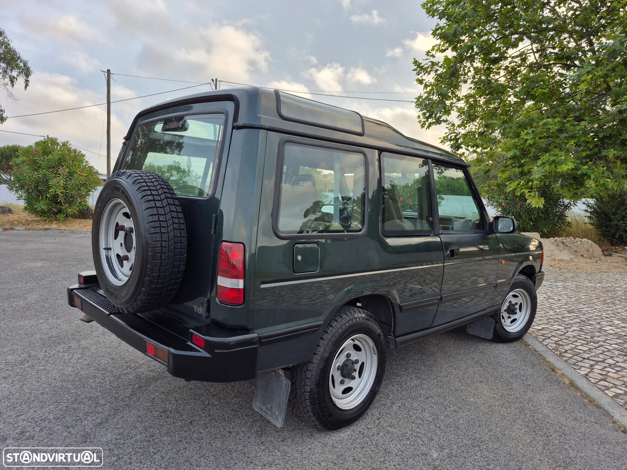 Land Rover Discovery 2.5 TDi - 7