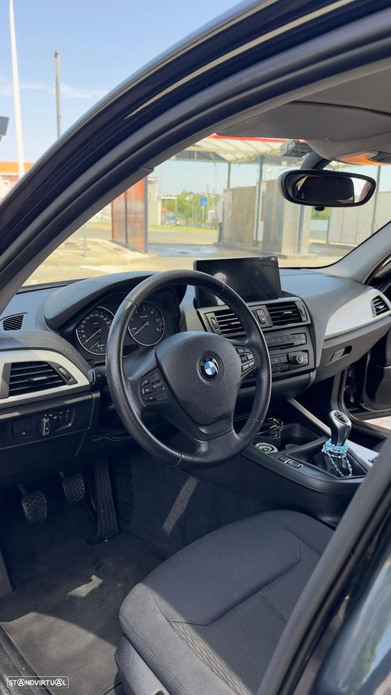 BMW 116 d EfficientDynamics - 11