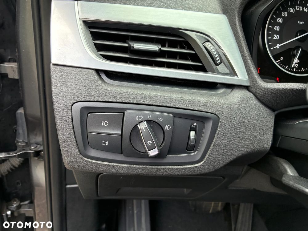 BMW X1 xDrive25i M Sport sport - 12