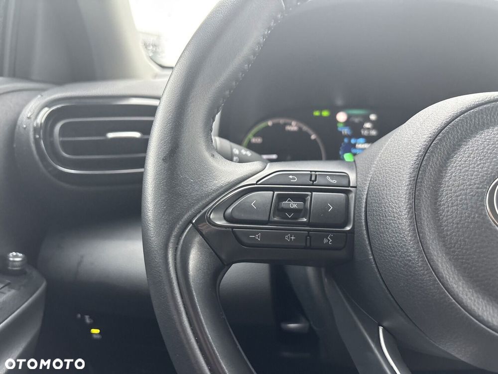 Toyota Yaris Hybrid 1.5 Comfort - 24