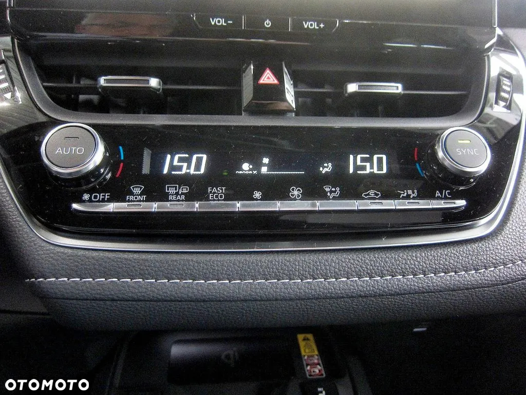 Toyota Corolla 2.0 Hybrid Style - 10