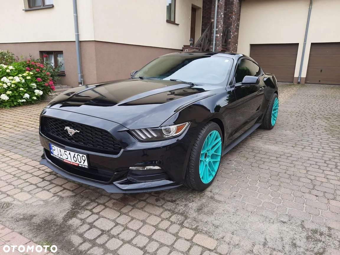 Ford Mustang - 15