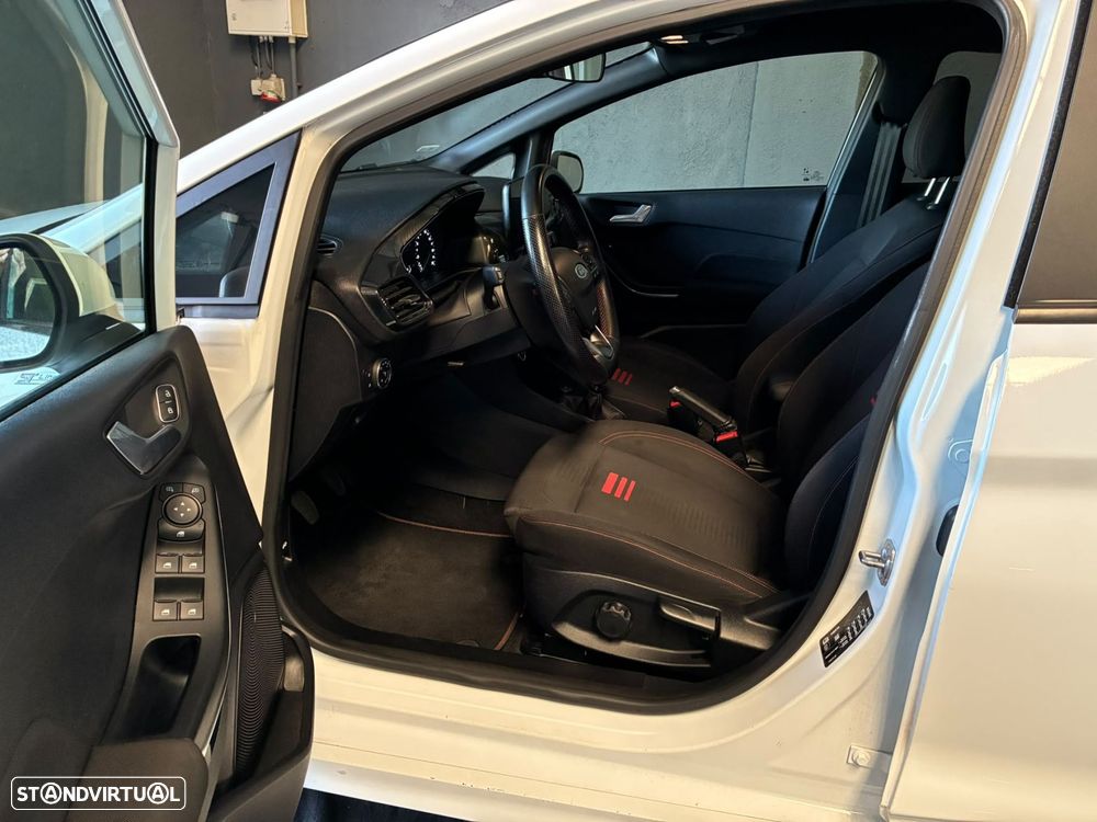Ford Fiesta 1.0 EcoBoost ST-Line - 15
