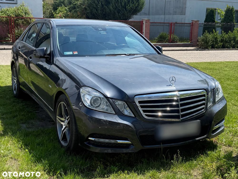 Mercedes-Benz Klasa E - 1