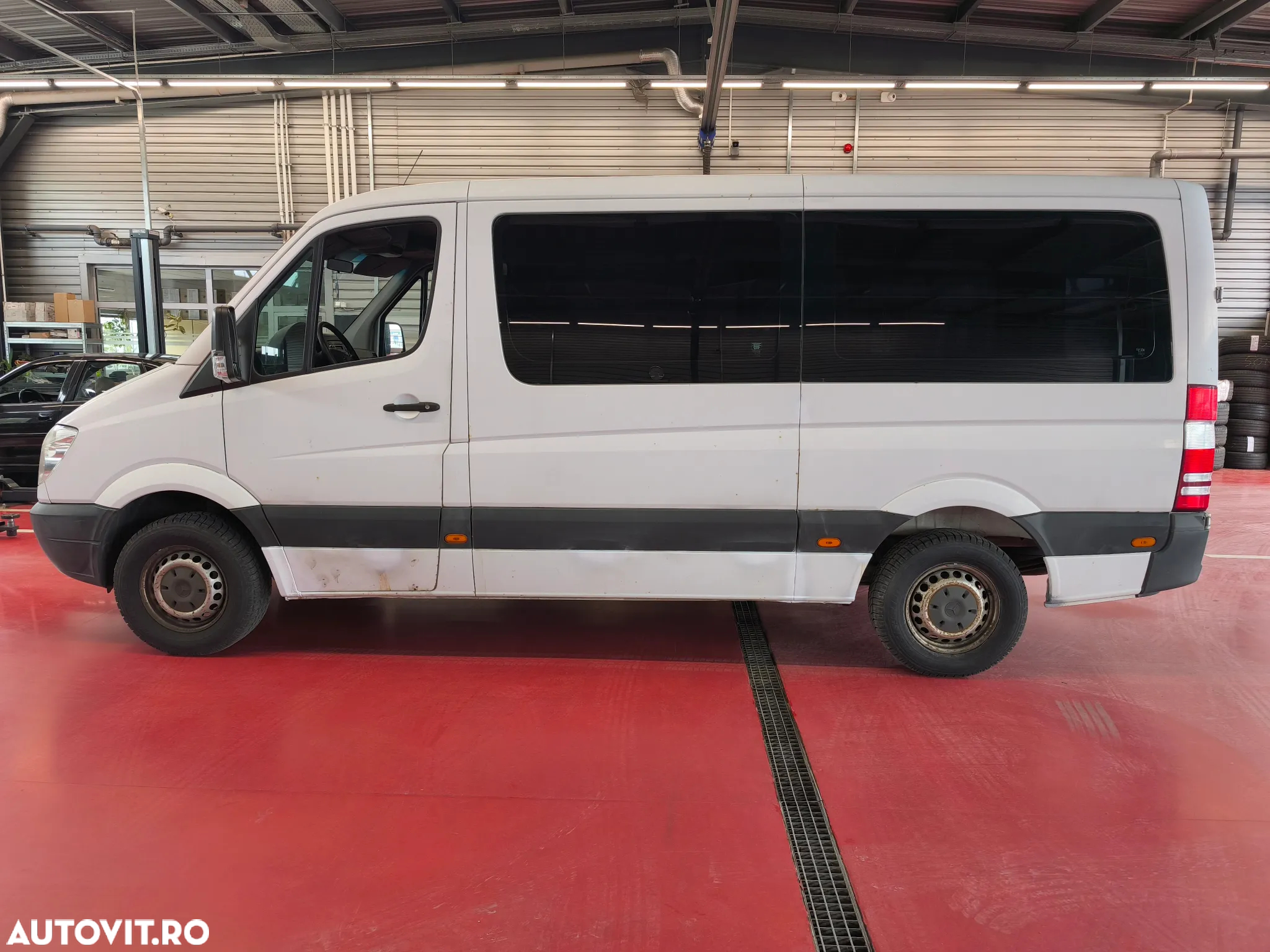 Mercedes-Benz Sprinter - 3