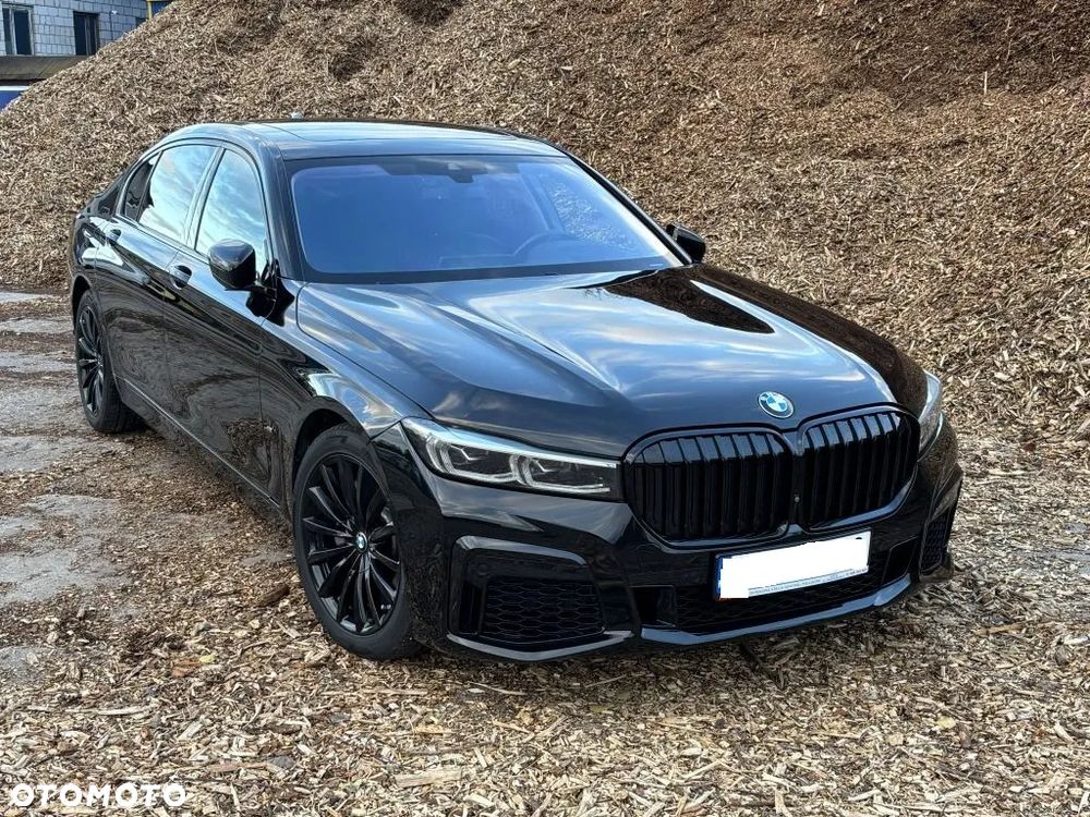 BMW Seria 7 740Li - 1