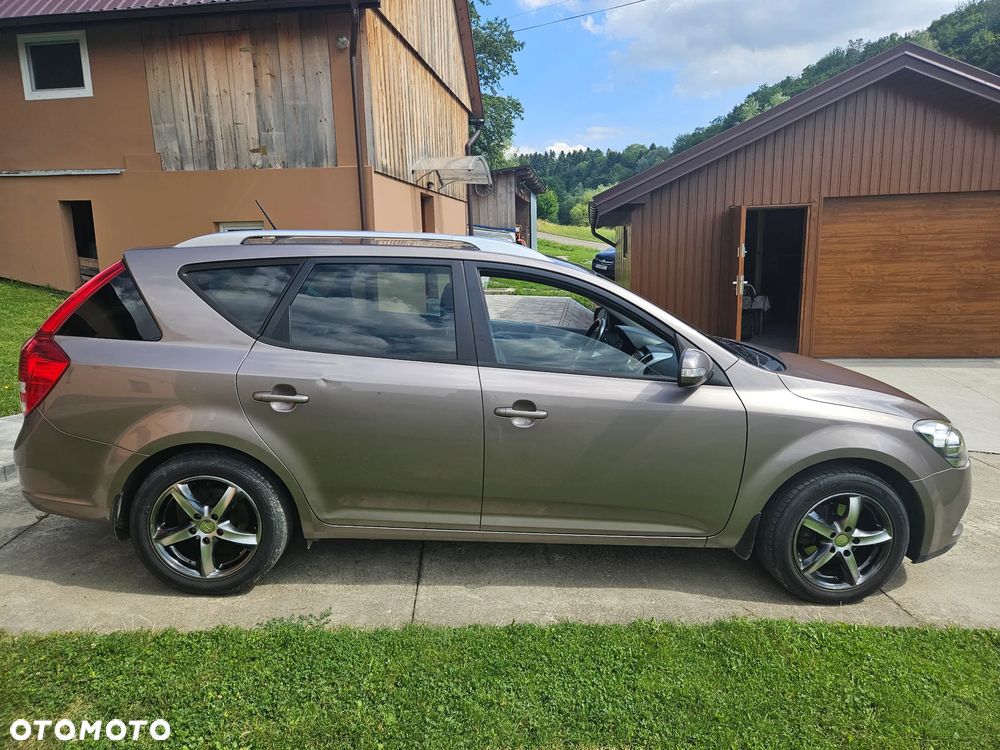 Kia Ceed 1.6 Comfort - 3