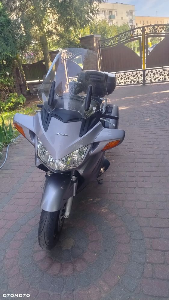 Honda ST - 5